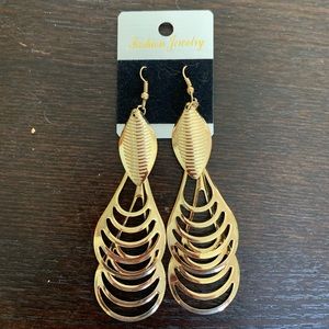 Fantasy Jewelry - Drop earings